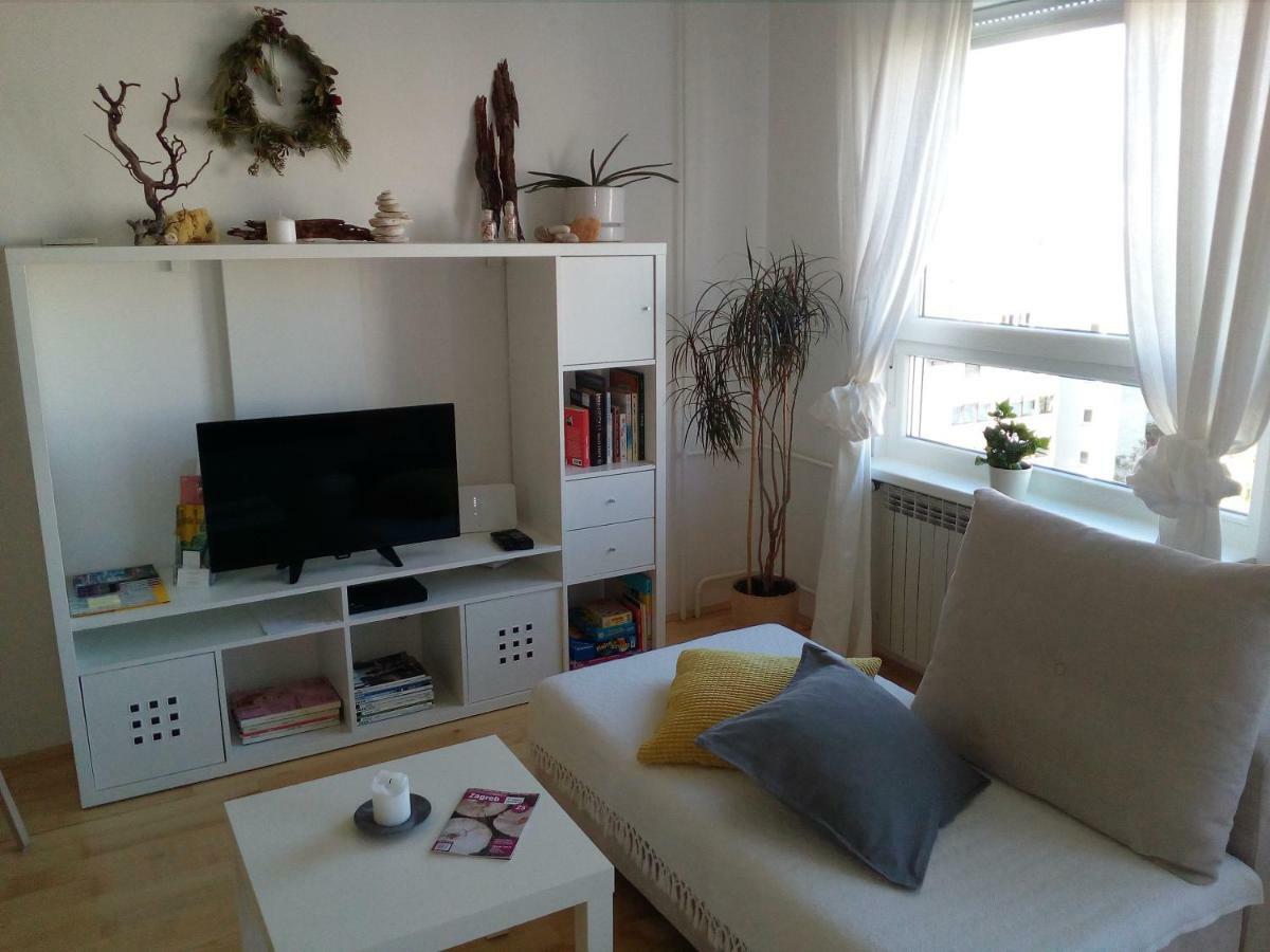 See U In Zagreb Apartment Bagian luar foto